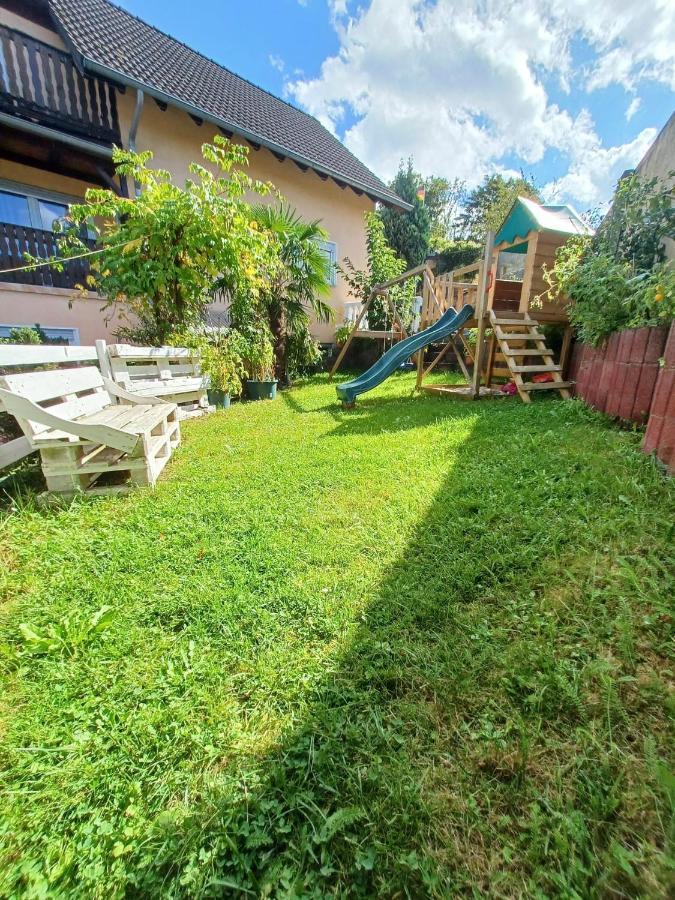 Ferienwohnung Neli Am Rhein Rheinbrohl Buitenkant foto