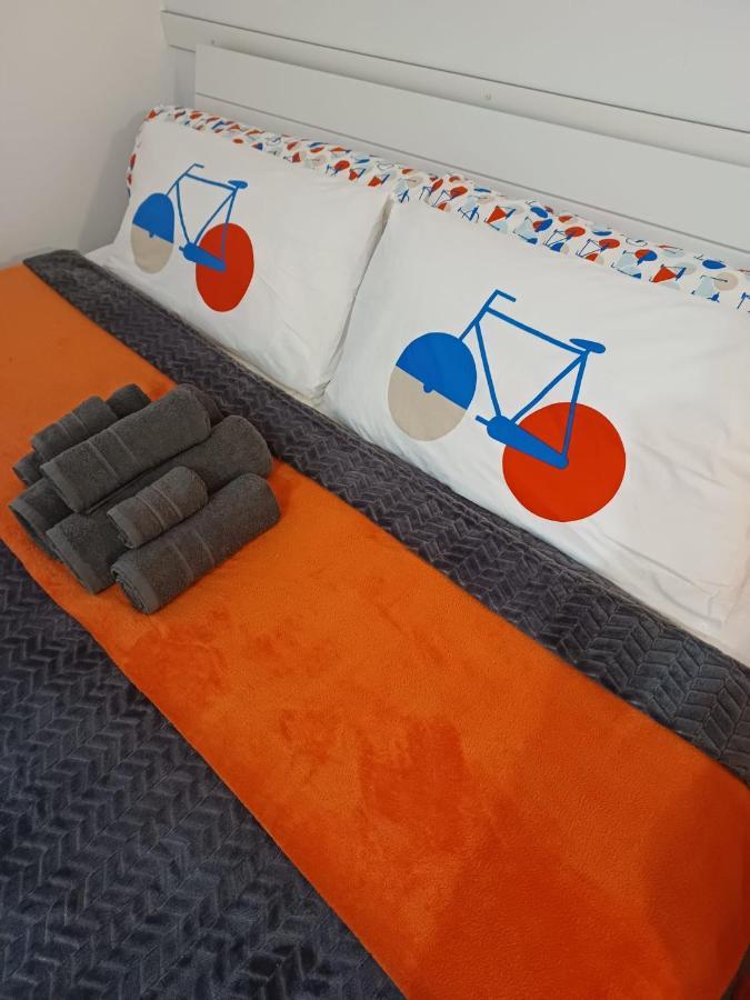 Ferienwohnung Neli Am Rhein Rheinbrohl Buitenkant foto