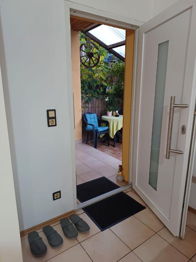 Ferienwohnung Neli Am Rhein Rheinbrohl Buitenkant foto