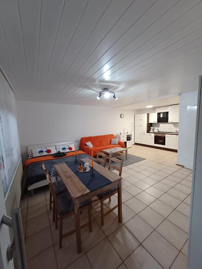 Ferienwohnung Neli Am Rhein Rheinbrohl Buitenkant foto